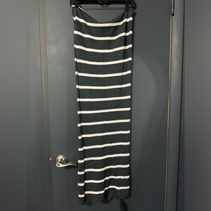 NWT Chaser Navy and Cream Scarf